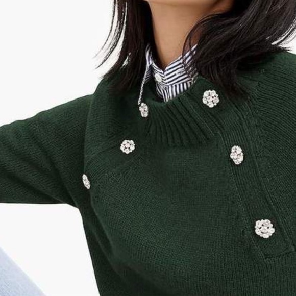 J.Crew green sweater with rhinestone buttons xs - Picture 9 of 9